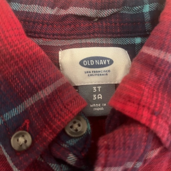 Button down flannel - Picture 2 of 3